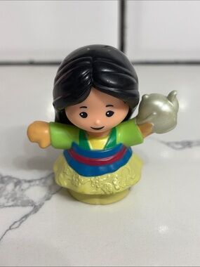 Little People Mulan Princess Talker 2018